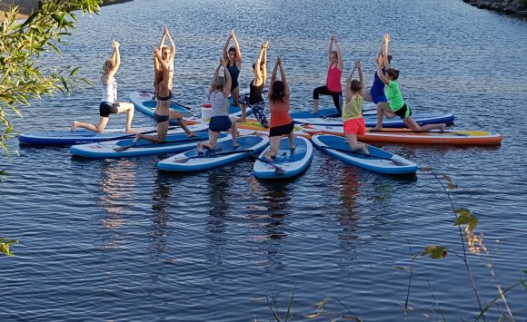 SUP-YogaWorkshops im Sommer 2018 SUP-YogaWorkshops im Sommer 2018